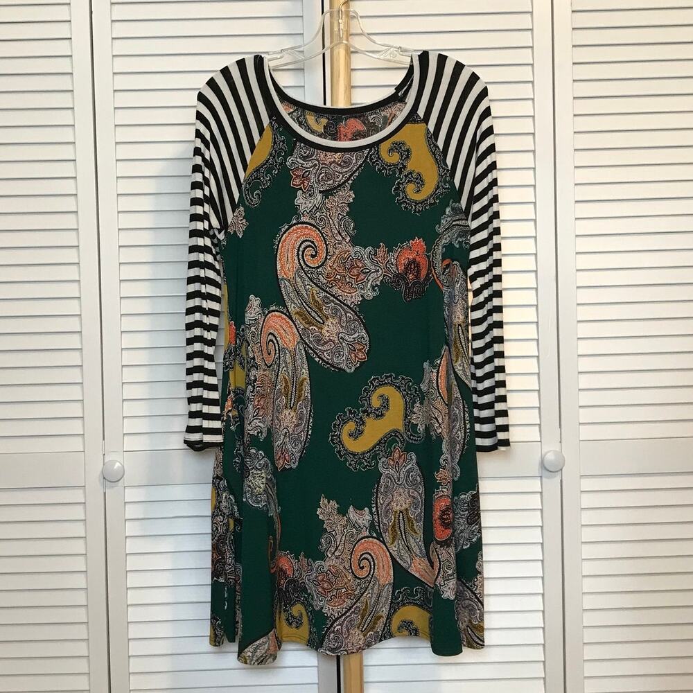 Paisley Scoop Neck 3/4 Sleeve Stretch Midi Shift Dress M